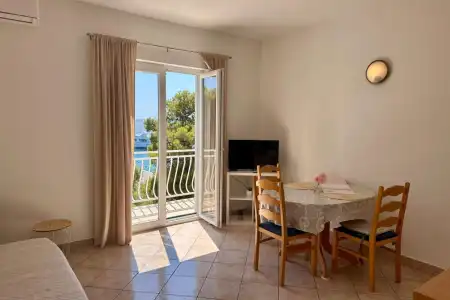 Apartman Mustel s pogledom na more