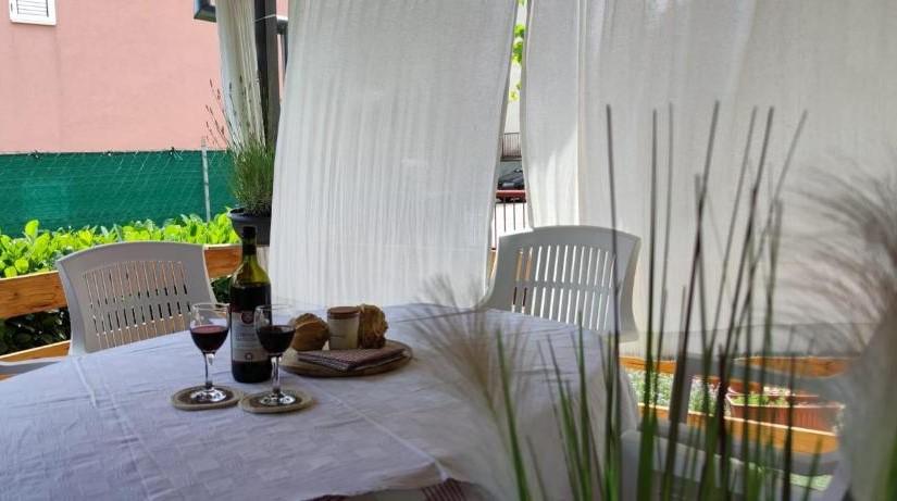 Holiday Home Pakoštane