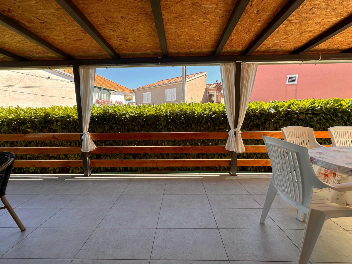 Holiday Home Pakoštane