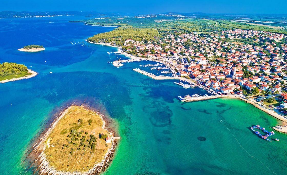 Holiday Home Pakoštane