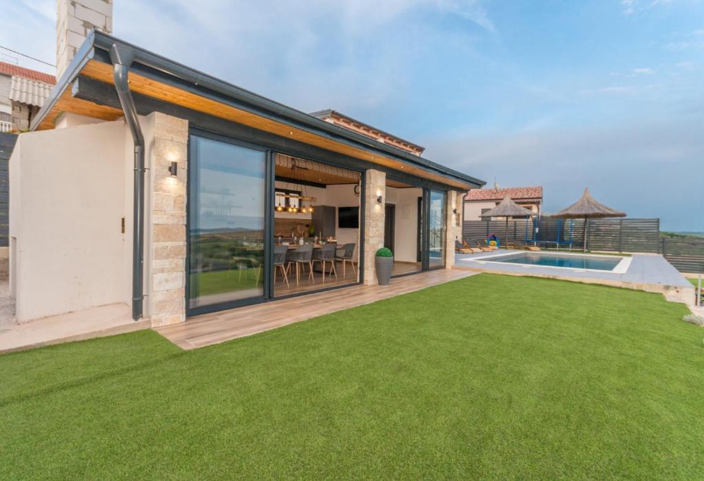 Villa Olive Vrana