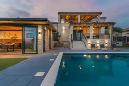 Villa Olive Vrana