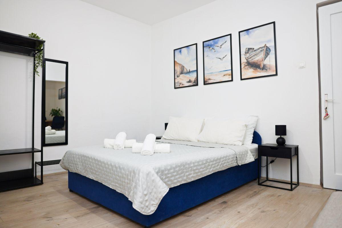 Izabella Seaside Studio