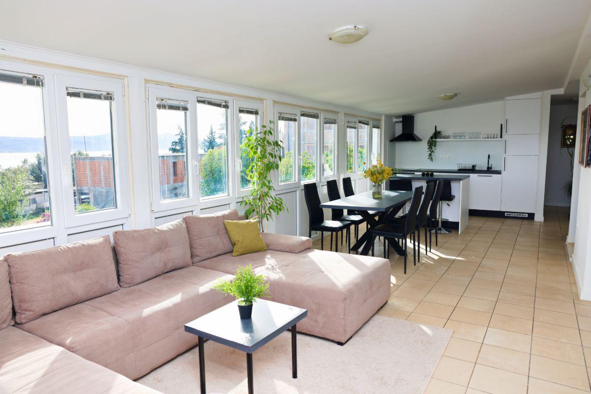 Seaside Family Apartment