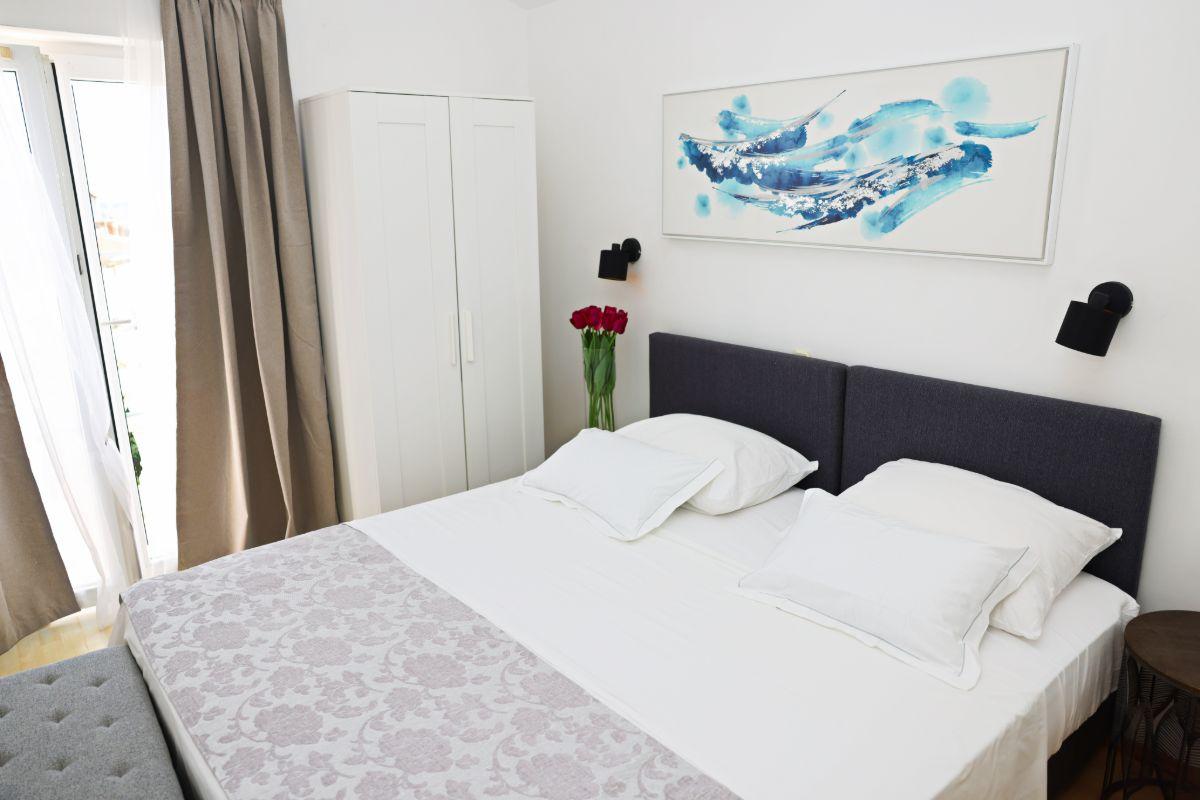 Apartment Tri Ferala 1