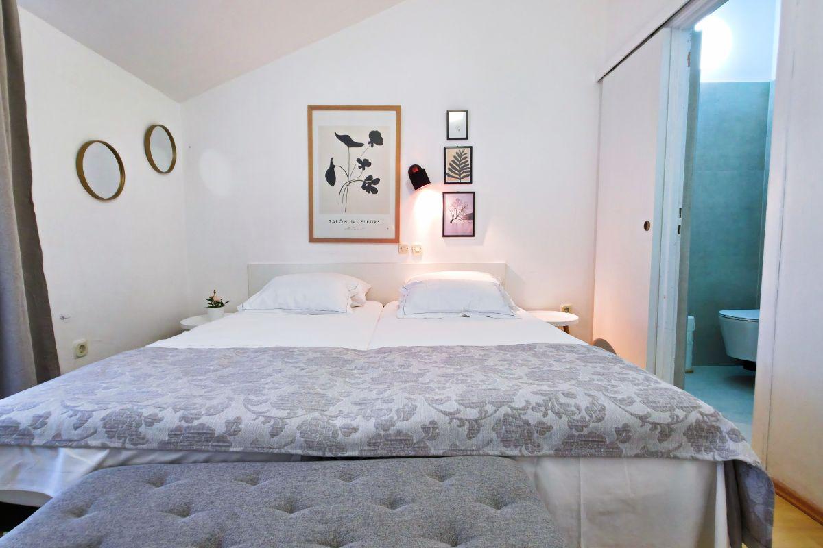 Apartment Tri Ferala 1