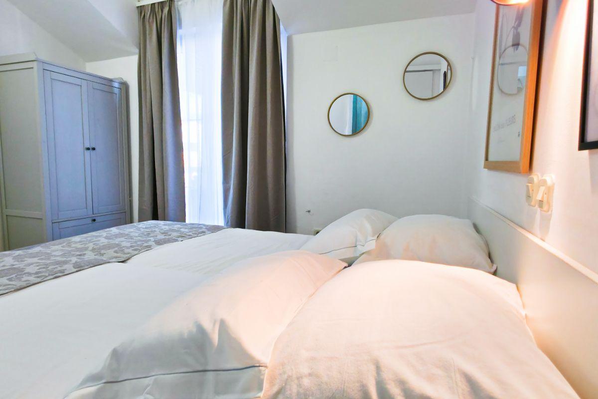 Apartment Tri Ferala 1