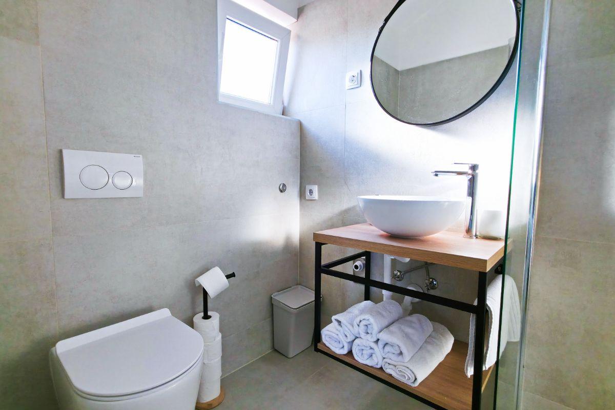 Apartment Tri Ferala 1