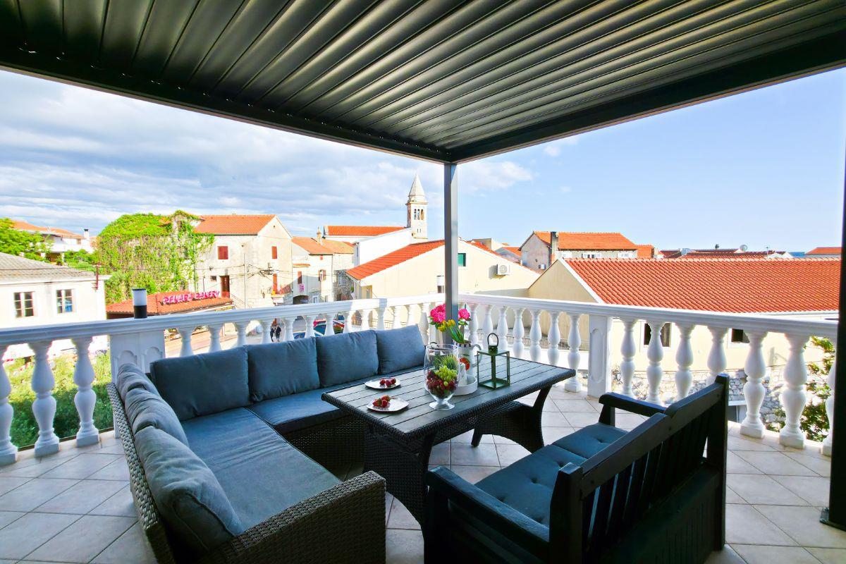 Apartment Tri Ferala 1