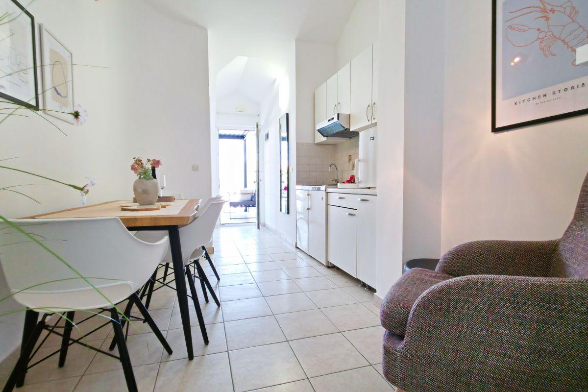 Apartment Tri Ferala 2