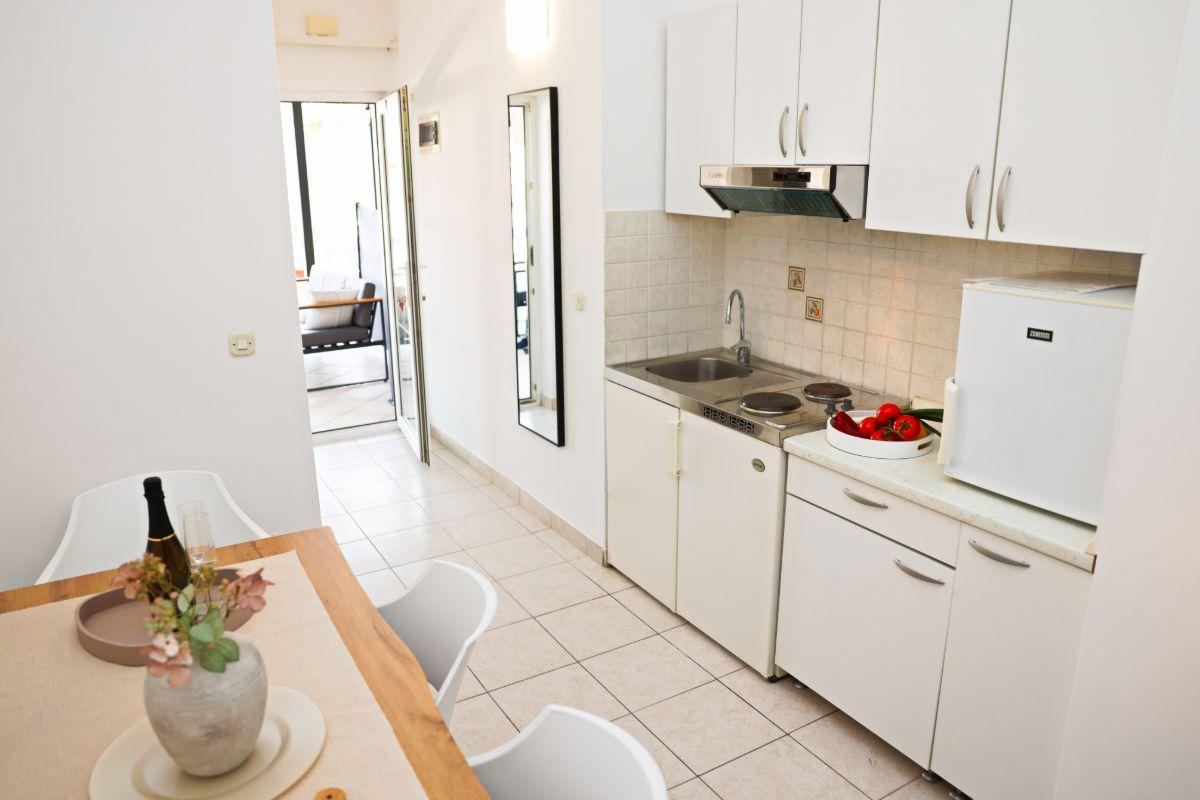 Apartment Tri Ferala 2