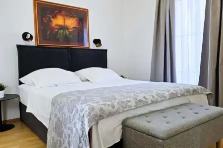 Apartment Tri Ferala 3
