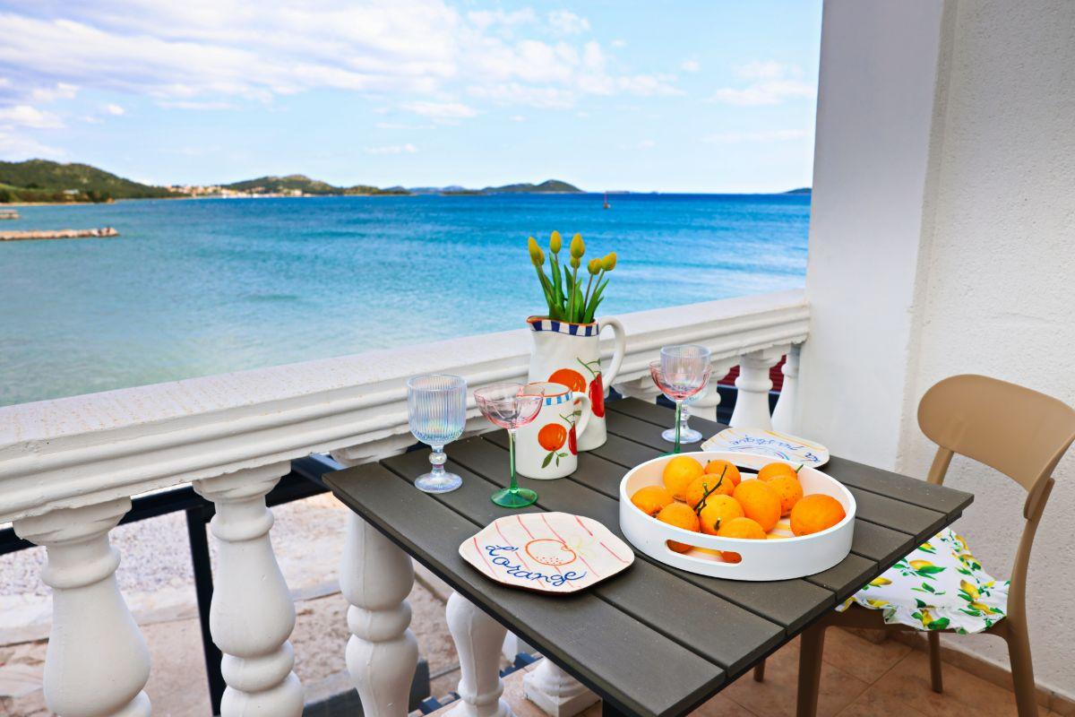 Beachfront apartment - Janice Beach
