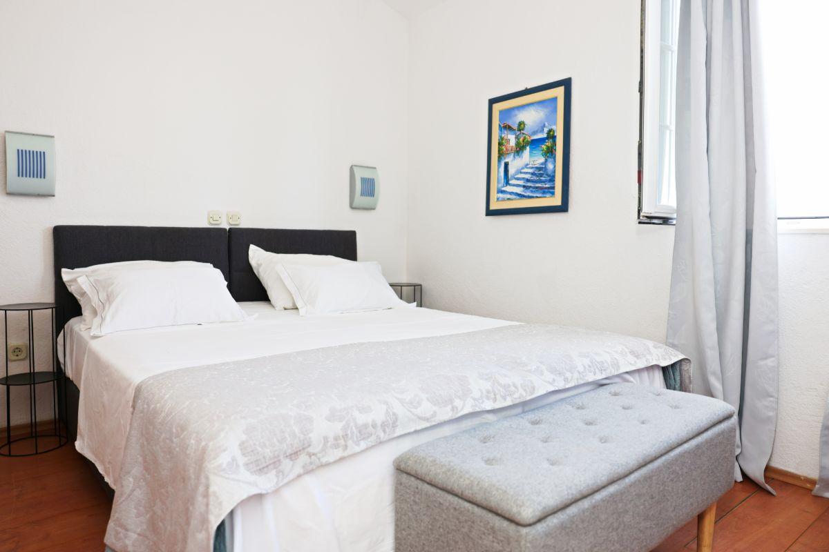Beachfront apartment - Janice Beach 7