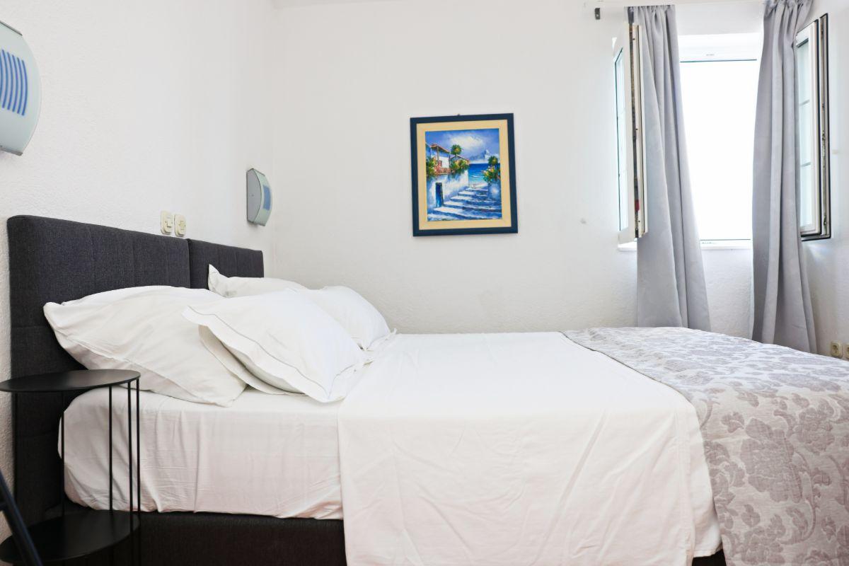 Beachfront apartment - Janice Beach 7