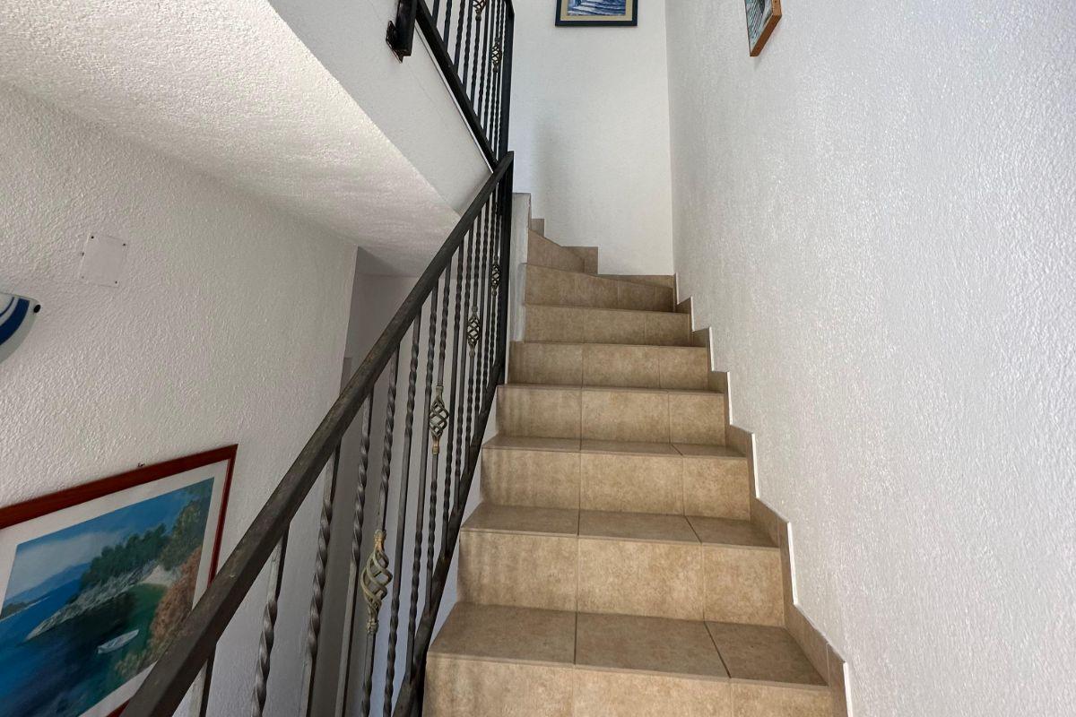 Beachfront apartment - Janice Beach 7