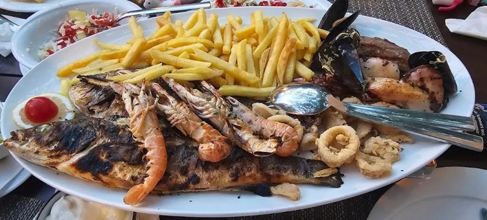 Where to eat in Pakoštane? Recommendations for true lovers of dalmatian cuisine