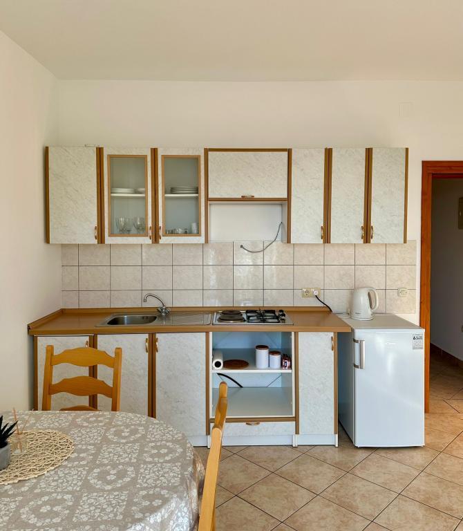 Apartment Drage 3