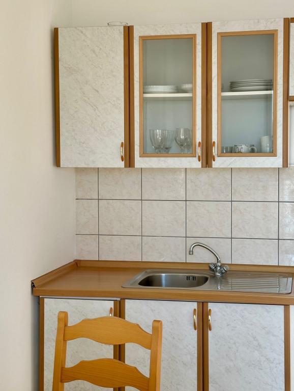Apartment Drage 3